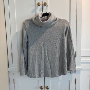 XS Johnston & Murphy Grey Turtleneck